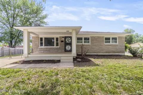 3200 Rosewedge Way, Louisville, KY 40216