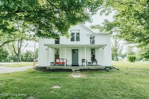 17 Clinton Houk Ln, Hardinsburg, KY 40143