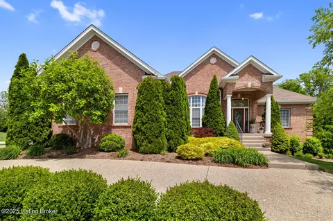 1309 Willow Bend Pl, Louisville, KY 40299