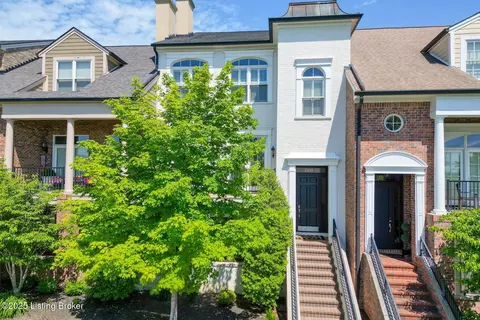1109 Tulip Hill Way, Louisville, KY 40299