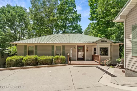 94 Tarnwood Dr, Brandenburg, KY 40108