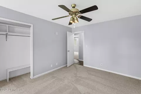 4904 Ruby Way, Shepherdsville, KY 40165 photo 22