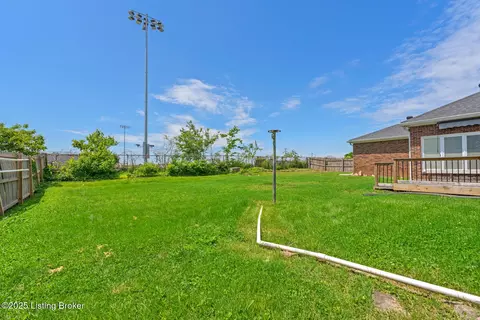 4904 Ruby Way, Shepherdsville, KY 40165 photo 41