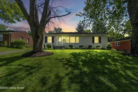 215 Marengo Dr, Louisville, KY 40243