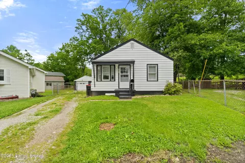 1901 Hazelwood Ct, Louisville, KY 40214