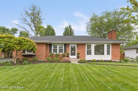 6804 Dartmoor Dr, Louisville, KY 40222