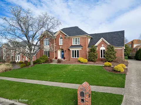 14208 Willow Grove Cir, Louisville, KY 40245