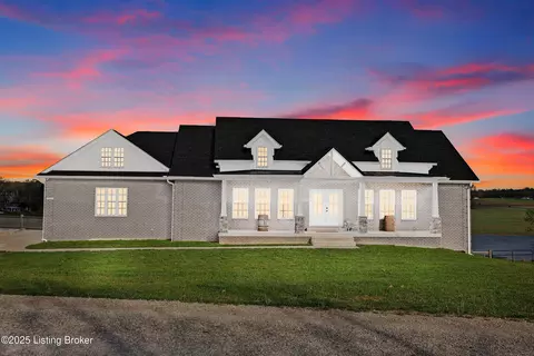 37 Lazy J Ln, Brandenburg, KY 40108