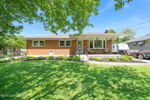 8003 Red Cedar Way, Louisville, KY 40219