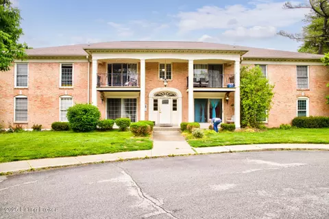 108 Highwood Dr, Louisville, KY 40206