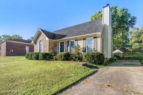 1602 Helmridge Ct, Louisville, KY 40222