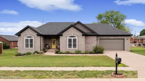 192 John Hudson Ln, Mount Washington, KY 40047