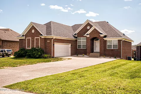 107 Candy Apple Ct, Mount Washington, KY 40047