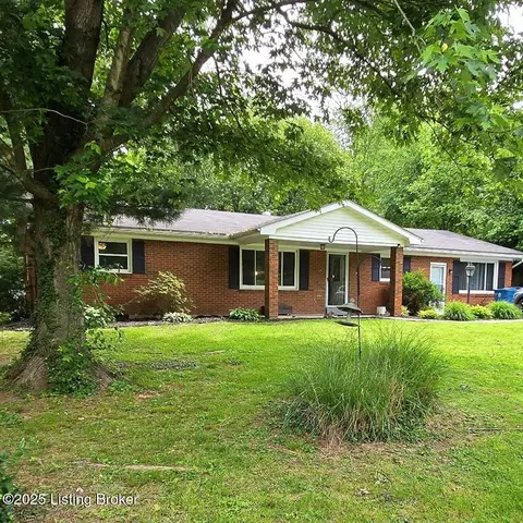 122 Gloria Dr, Shelbyville, KY 40065