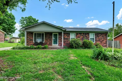 141 Joy Ave, Mount Washington, KY 40047