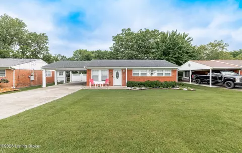 221 Springwood Dr, Louisville, KY 40229