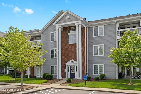 6502 Matalin Pl #205, Crestwood, KY 40014
