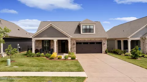 1911 Dressage Cir, Louisville, KY 40245