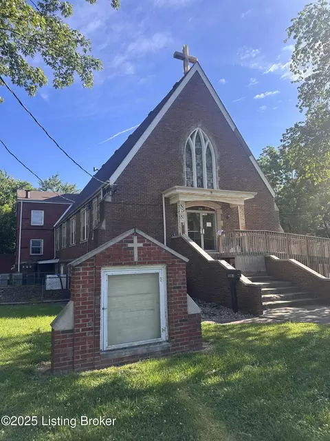 1563 Clara Ave, Louisville, KY 40215