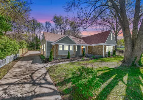 9709 W Manslick Rd, Fairdale, KY 40118