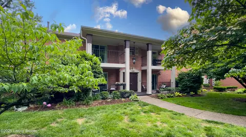 208 Forest Park Rd, Louisville, KY 40223