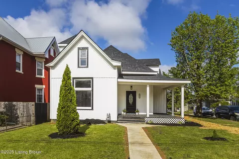 125 N Walnut St, Cynthiana, KY 41031