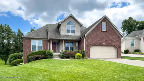 12305 Newport Trace Ct, Louisville, KY 40299