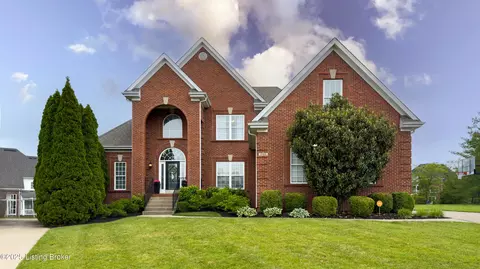 2705 Sparrows Point Pl, Louisville, KY 40245