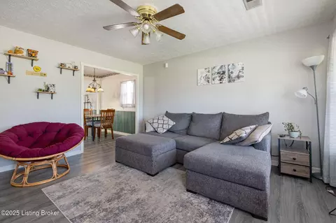 Living - 310 Crestwood Ln, Louisville, KY 40229 photo 1 of 1