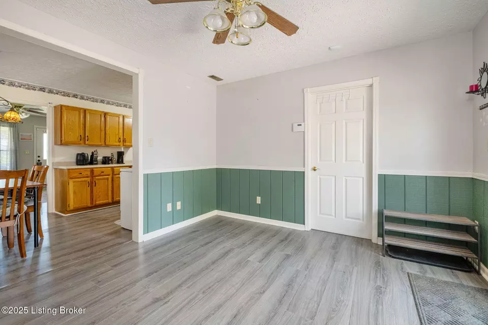 Other - 310 Crestwood Ln, Louisville, KY 40229 photo 4 of 7