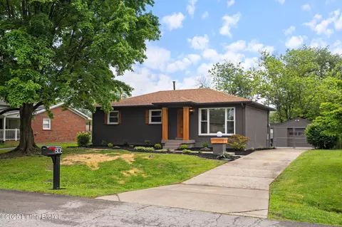 8108 Clematis Ln, Louisville, KY 40228