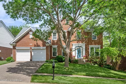 3613 Wynbrooke Cir, Louisville, KY 40241