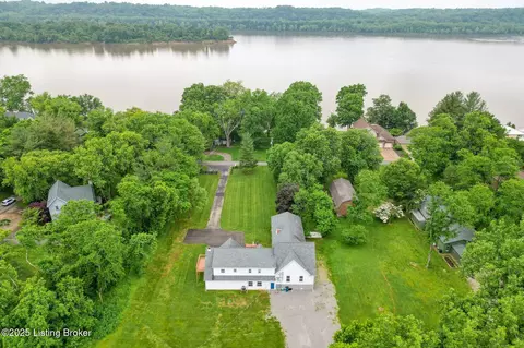 2519 Belknap Beach Rd, Prospect, KY 40059