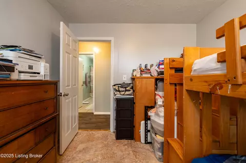 Bedroom - 6120 Ky-86, Custer, KY 40115 photo 6 of 8