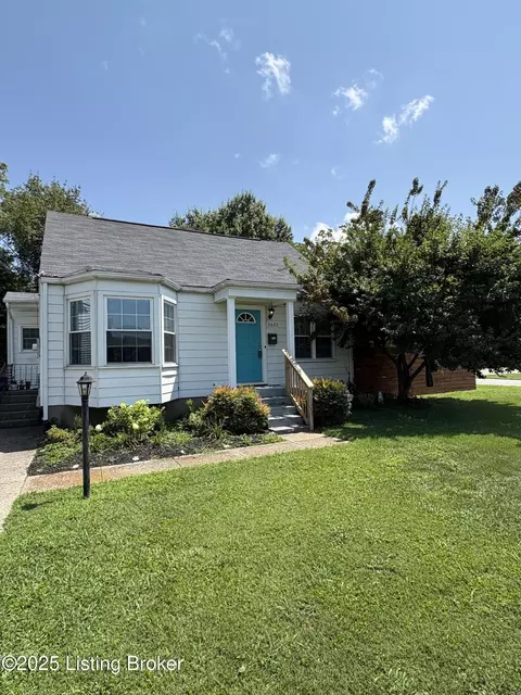 2623 Parklawn Dr, Louisville, KY 40217