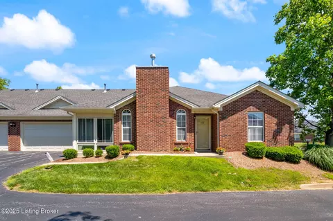 11315 Ridge Lake Dr, Louisville, KY 40272