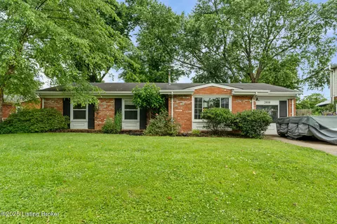 2808 Rockhaven Ave, Louisville, KY 40220