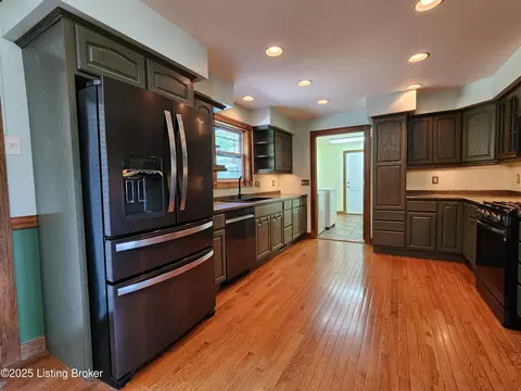 Kitchen - 400 Old Dixie Loop, Upton, KY 42784 photo 1 of 8