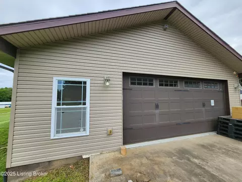 Exterior - 400 Old Dixie Loop, Upton, KY 42784 photo 8 of 17