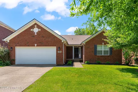 3425 Stony Farm Dr, Louisville, KY 40299
