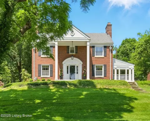 3023 Beals Branch Dr, Louisville, KY 40207
