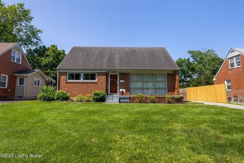 3728 Glenmeade Rd, Louisville, KY 40218