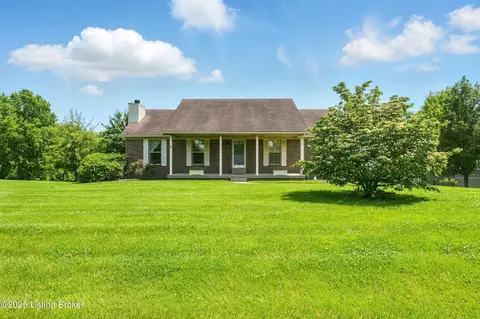 355 Skyline Dr, Taylorsville, KY 40071