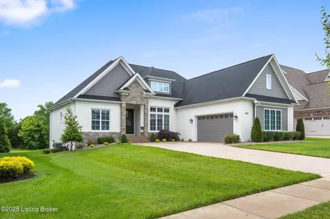 14829 Ava Brook Cir, Louisville, KY 40245