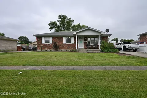 2710 Marguerite Dr, Louisville, KY 40216