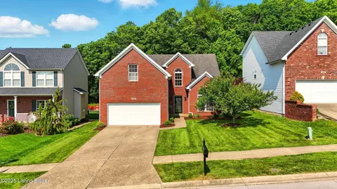 302 Arlington Meadows Dr, Fisherville, KY 40023