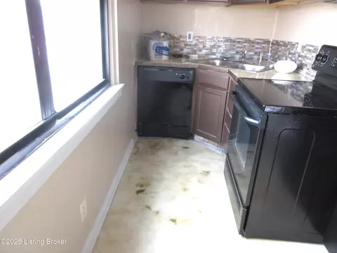 3320 Bardstown Rd #31, Louisville, KY 40218