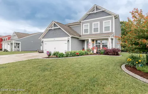 232 Boulders W Dr, Shepherdsville, KY 40165