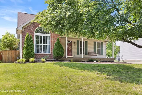8204 Happiness Way, Louisville, KY 40291