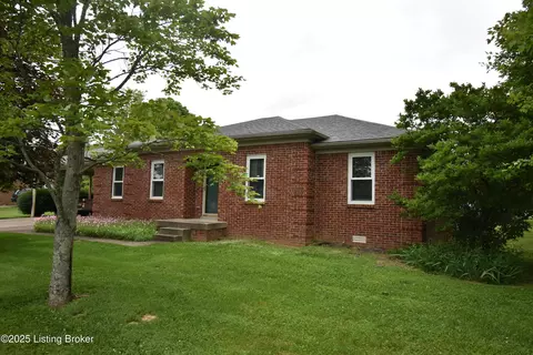 100 Independence Ave, Bardstown, KY 40004